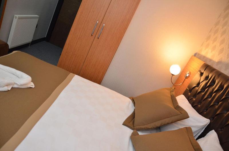 Otel Grand Lark Istanbul Luaran gambar